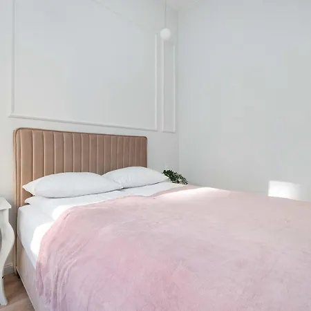 Wyjatkowe Dla 2 Osob W Lodzi By Renters * Lodz (Lodz)