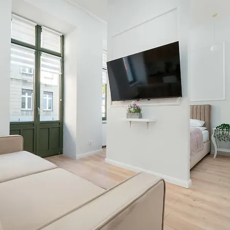 Wyjątkowe Dla 2 Osób W łodzi By Renters *