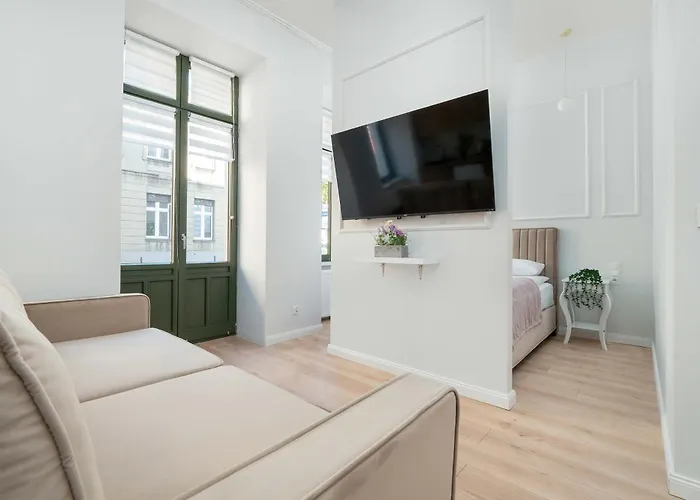 Wyjatkowe Dla 2 Osob W Lodzi By Renters *